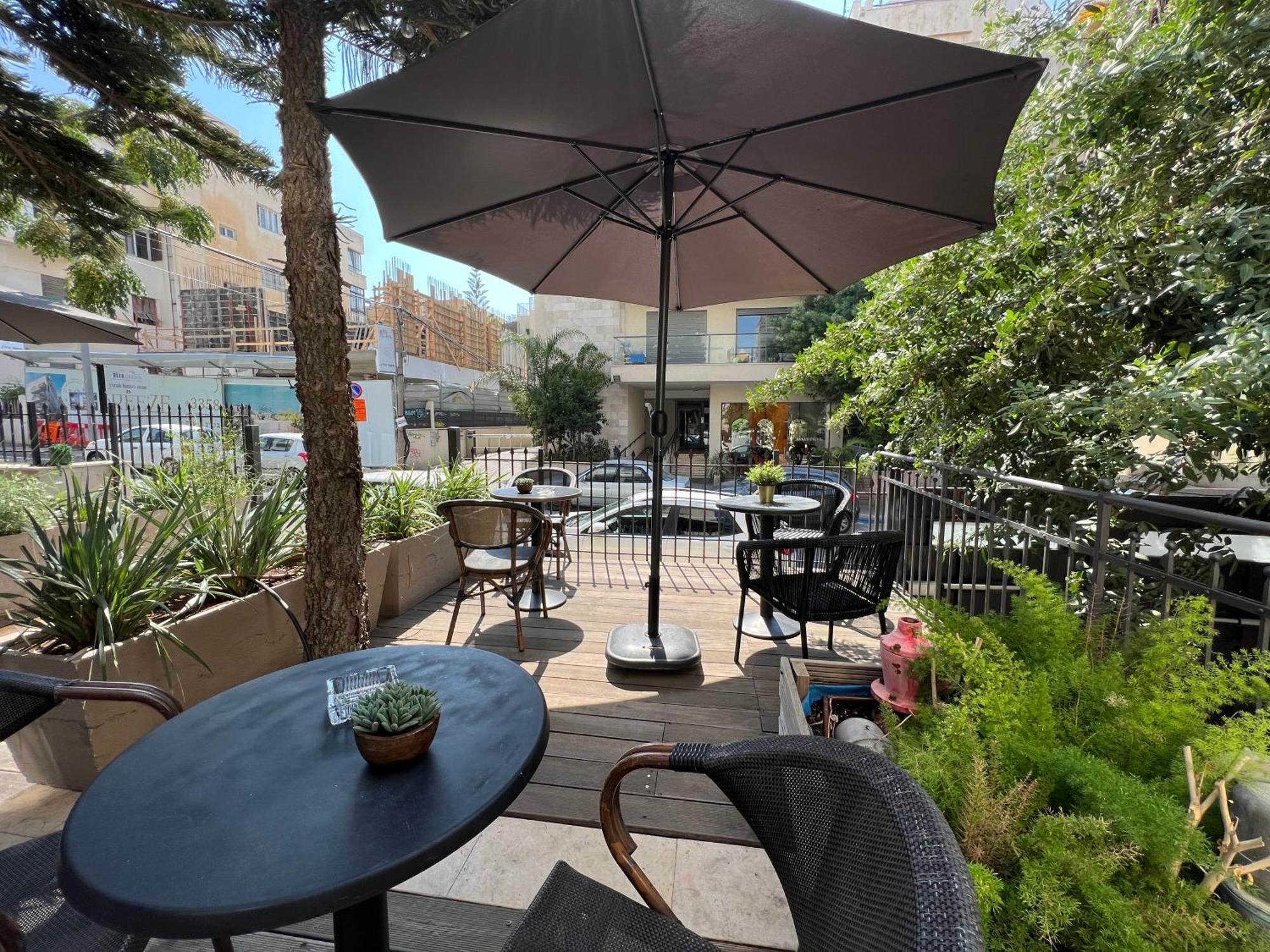 Beer Garden Hotel Tel Aviv Exterior foto